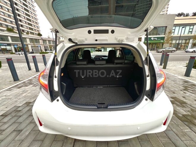 Toyota Aqua 2020, 88,200 km - 1.5 л - Bakı