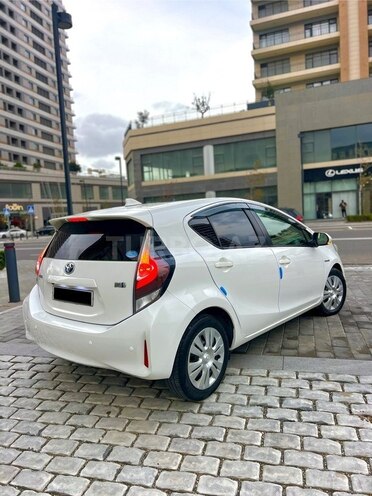 Toyota Aqua 2020, 88,200 km - 1.5 л - Bakı