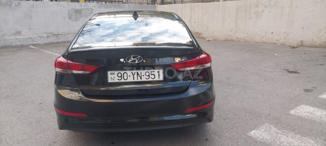 Hyundai Elantra 2017, 124,000 km - 2.0 l - Bakı
