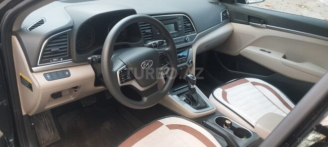 Hyundai Elantra 2017, 124,000 km - 2.0 l - Bakı