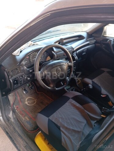 Opel Astra 1993, 441,843 km - 2.0 l - Ağstafa