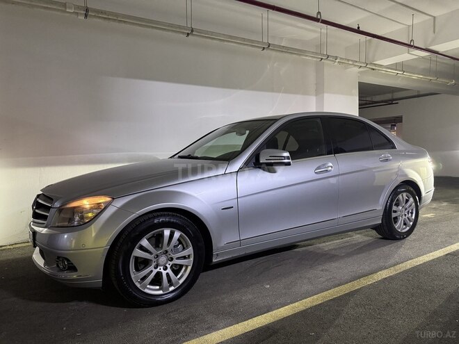 Mercedes C 220 2010, 239,500 km - 2.2 l - Bakı