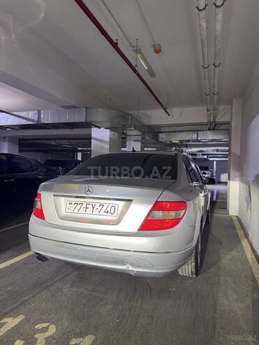 Mercedes C 220 2010, 239,500 km - 2.2 l - Bakı