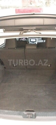 Toyota Corolla Fielder-17