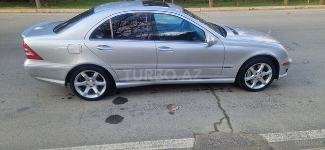 Mercedes C 230 2007, 260,733 km - 2.5 l - Bakı