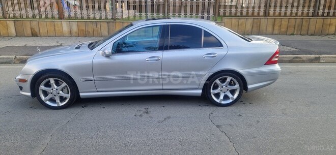 Mercedes C 230 2007, 260,733 km - 2.5 l - Bakı