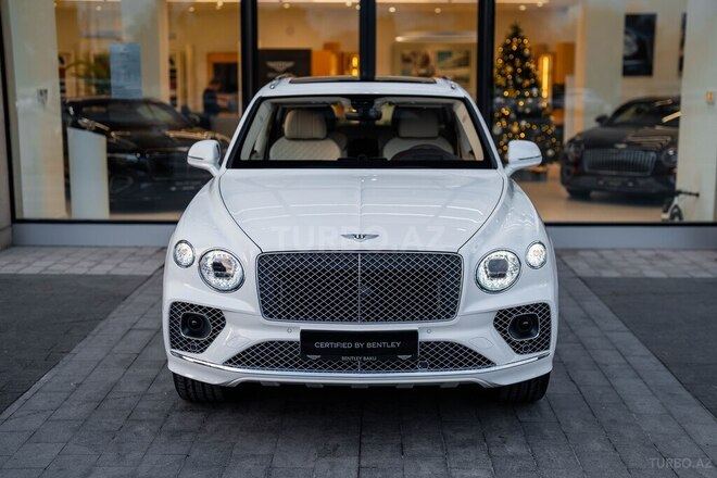 Bentley Bentayga-4