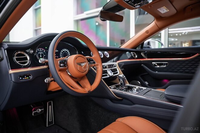 Bentley Flying Spur-11