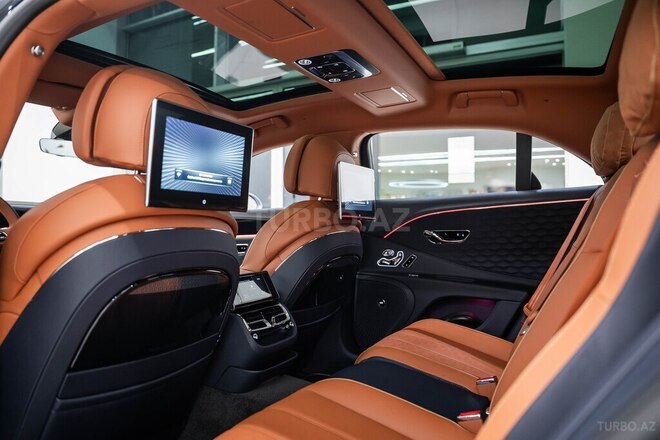 Bentley Flying Spur-14