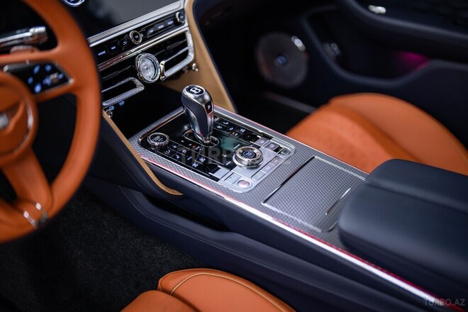 Bentley Flying Spur-15
