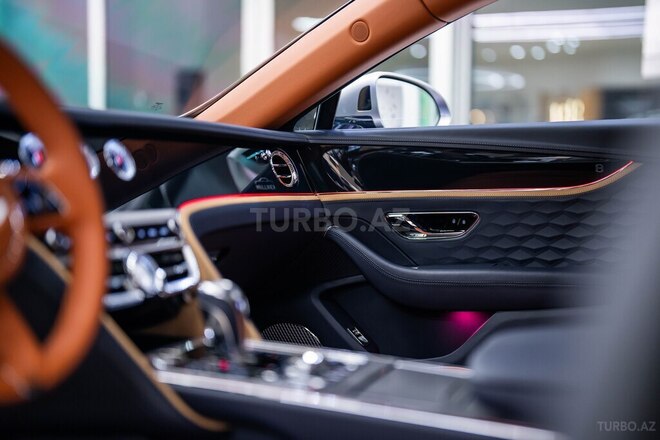 Bentley Flying Spur-16