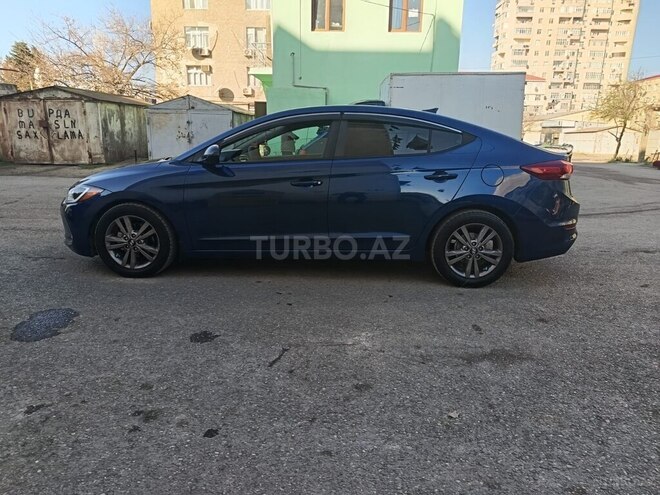 Hyundai Elantra 2016, 159,325 km - 2.0 л - Sumqayıt