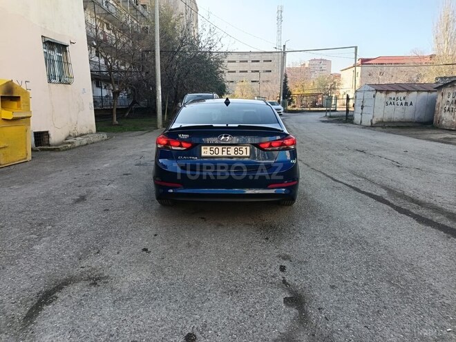Hyundai Elantra 2016, 159,325 km - 2.0 л - Sumqayıt