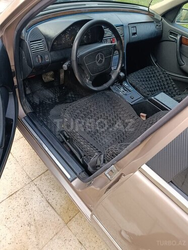 Mercedes C 180 1995, 380,000 km - 1.8 л - Bakı
