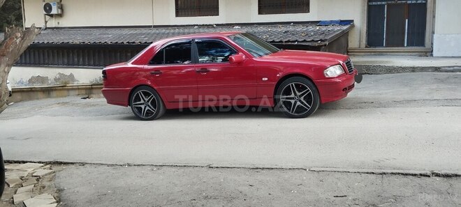 Mercedes C 200 1997, 286,545 km - 2.0 л - Bakı
