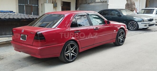 Mercedes C 200 1997, 286,545 km - 2.0 л - Bakı