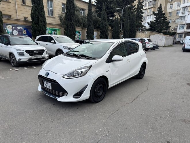 Toyota Aqua 2019, 95,000 km - 1.5 l - Bakı