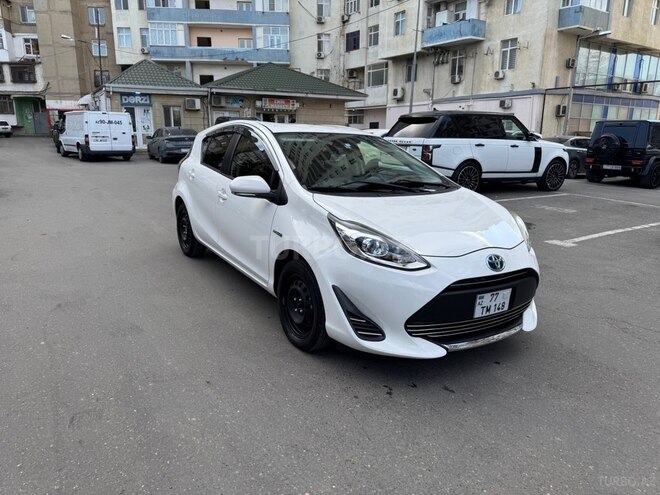 Toyota Aqua 2019, 95,000 km - 1.5 l - Bakı