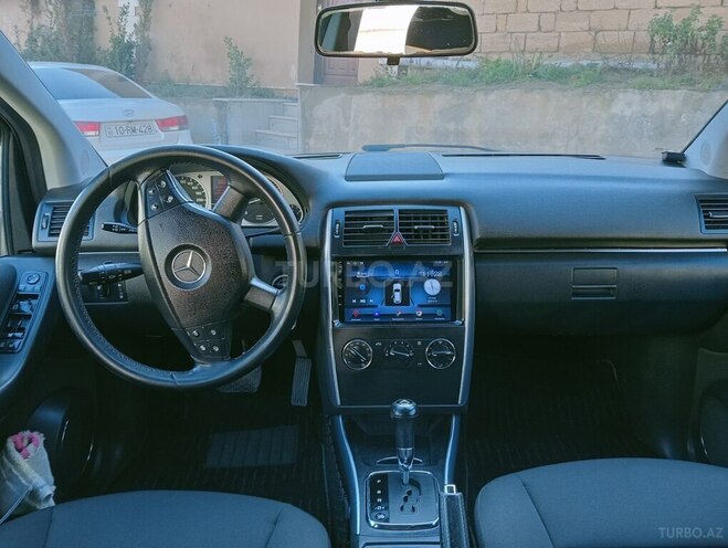 Mercedes B 170 2009, 178,000 km - 1.7 l - Xırdalan