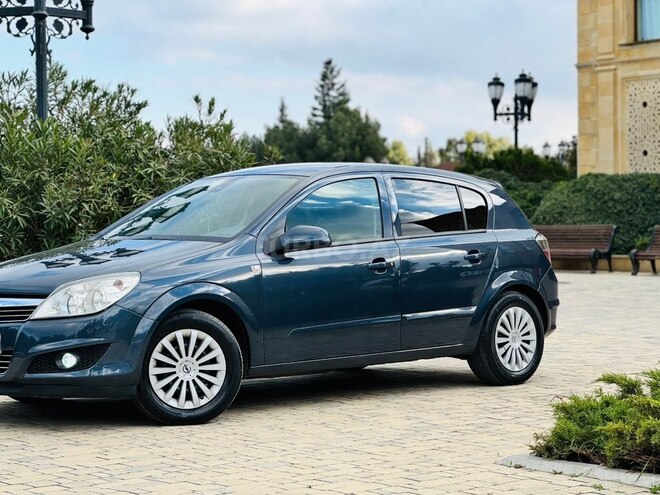 Opel Astra 2007, 250,000 km - 1.4 l - Bakı