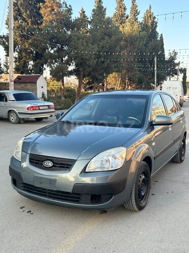 Kia Rio 2006, 280,000 km - 1.5 l - Şirvan