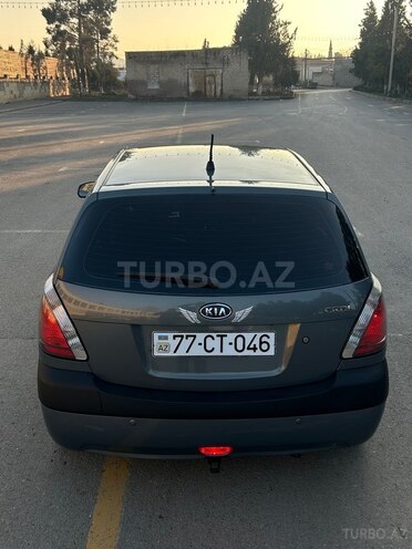 Kia Rio 2006, 280,000 km - 1.5 l - Şirvan