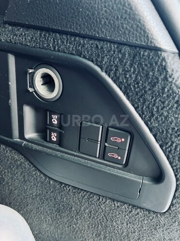 Volkswagen Touareg 2011, 205,700 km - 3.6 л - Bakı