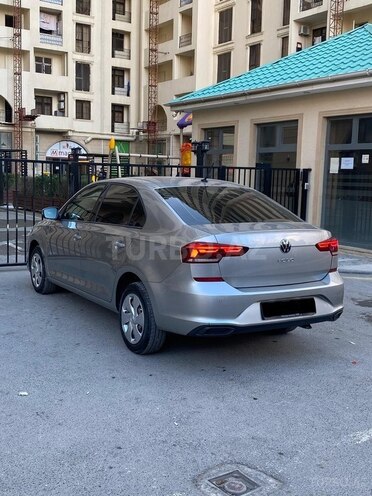 Volkswagen Polo 2022, 83,500 km - 1.6 l - Bakı