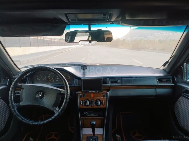 Mercedes 230 E 1991, 268,950 km - 2.3 л - Bakı