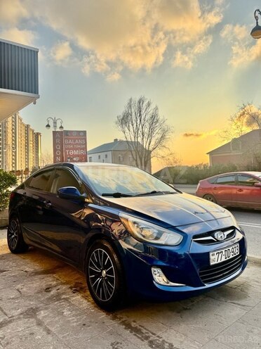 Hyundai Accent 2012, 236,574 km - 1.6 л - Bakı