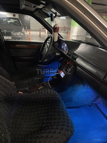 Mercedes 200 E 1995, 364,752 km - 2.0 l - Bakı