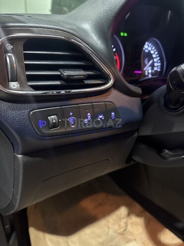 Hyundai i30 2018, 153,000 km - 1.6 л - Bakı