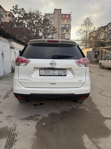 Nissan X-Trail 2014, 204,000 km - 2.5 l - Bakı