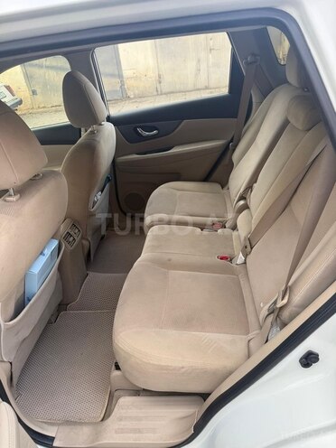Nissan X-Trail 2014, 204,000 km - 2.5 l - Bakı