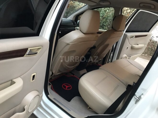Mercedes B 170 2009, 176,000 km - 1.7 l - Sumqayıt