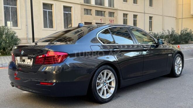BMW 520 2015, 329,000 km - 2.0 l - Bakı