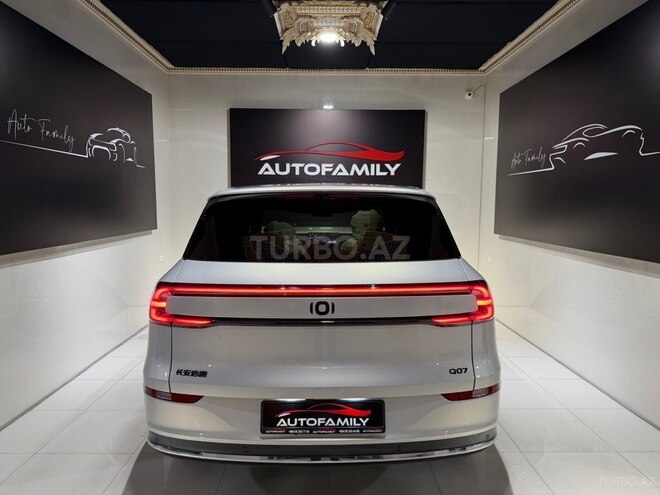 Changan Qiyuan Q07-5