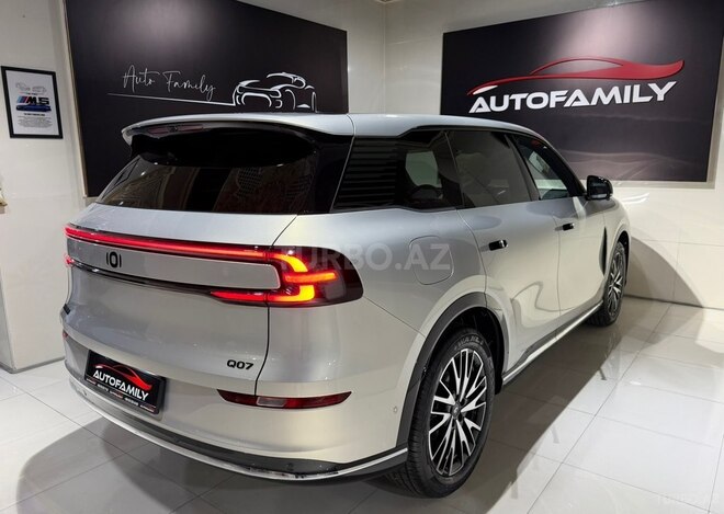 Changan Qiyuan Q07-4