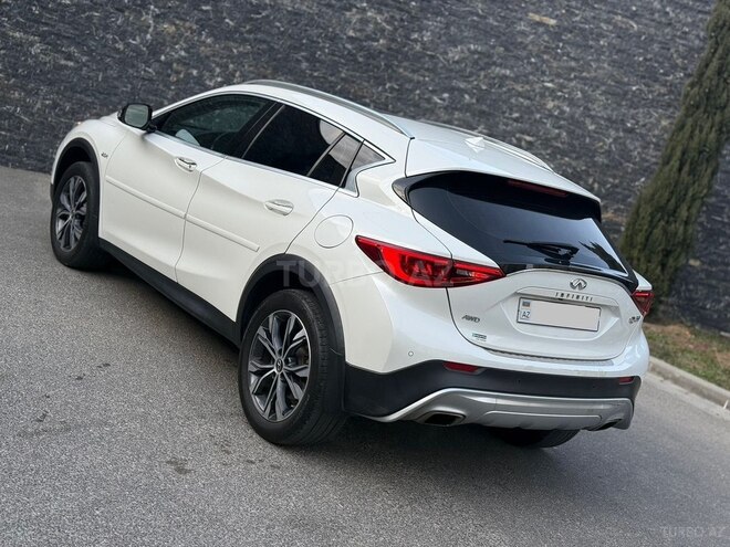 Infiniti Q30 2016, 96,000 km - 2.0 l - Bakı