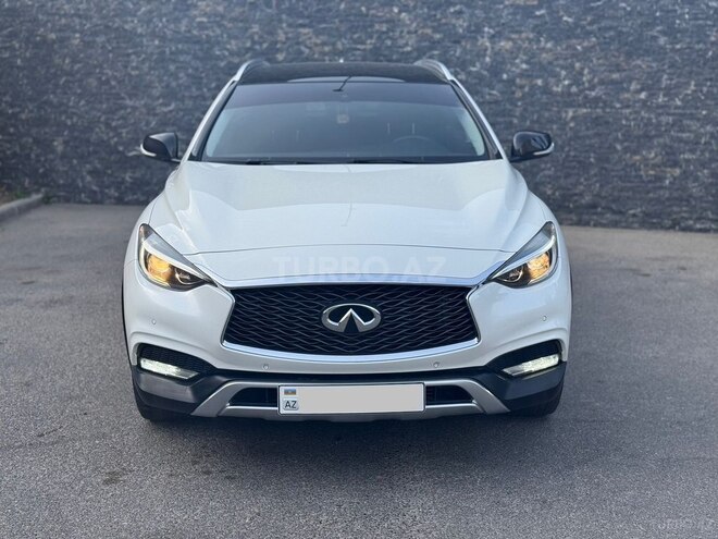 Infiniti Q30 2016, 96,000 km - 2.0 l - Bakı
