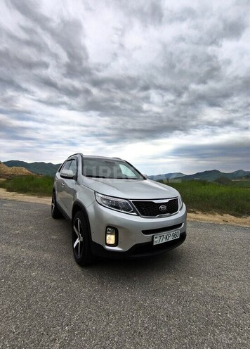 Kia Sorento 2014, 252,000 km - 2.0 l - Quba