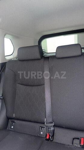 Toyota Corolla Cross-19