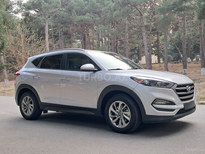 Hyundai Tucson 2016, 196,200 km - 2.0 l - Bakı