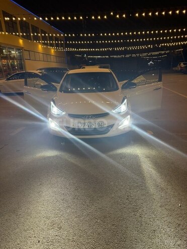 Hyundai Elantra 2015, 219,214 km - 1.8 л - Şirvan