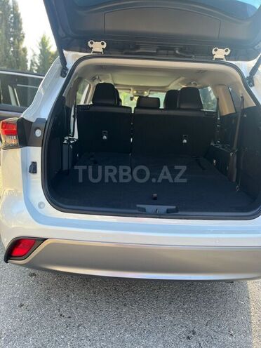 Toyota Highlander-16