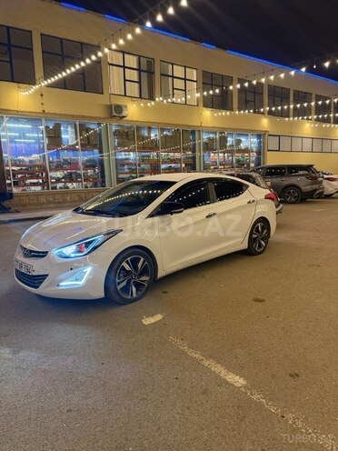 Hyundai Elantra 2015, 219,214 km - 1.8 л - Şirvan
