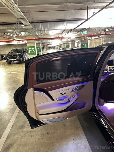 Mercedes-Maybach  2018, 50,000 km - 4.0 l - Bakı