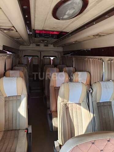 Mercedes Sprinter 313 2000, 244,176 km - 2.2 l - Salyan
