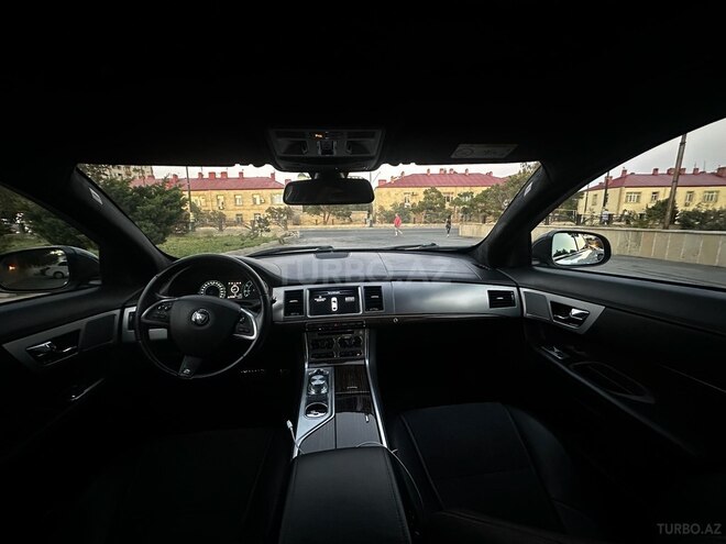 Jaguar XF 2015, 122,000 km - 2.0 l - Bakı