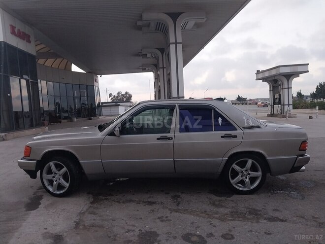 Mercedes 190 1991, 399,000 km - 2.6 l - Bakı